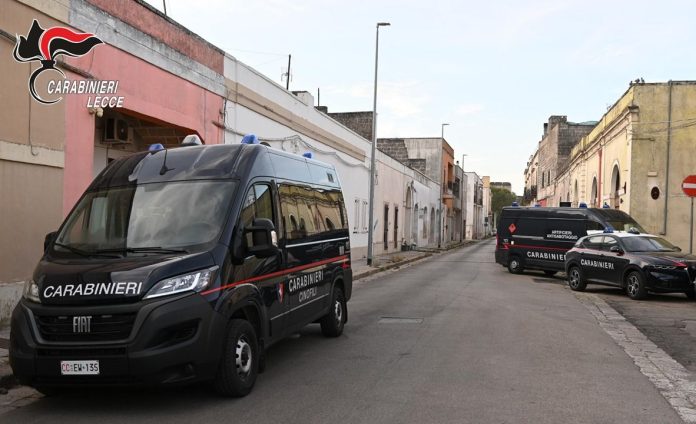 Carabinieri-Lecce