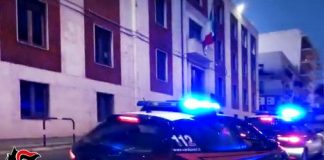Inseguimento nella notte a Reggio Calabria, due giovani arrestati dopo la fuga pericolosa