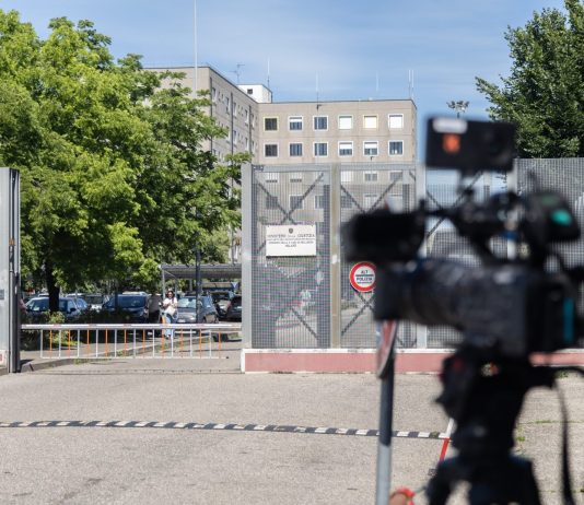 Mario Roggero arrivato al carcere di Bollate: “Ho subito un’ingiustizia. Mattarella si metta una mano sulla coscienza”. La moglie deposita la richiesta di grazia