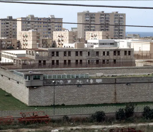Detenuto evade a Trapani durante il trasferimento in ospedale