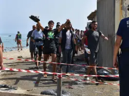 Emergenza migranti a Ceuta, il governo italiano valuta la sospensione di Schengen con la Spagna. Meloni “Pronti a intervenire”
