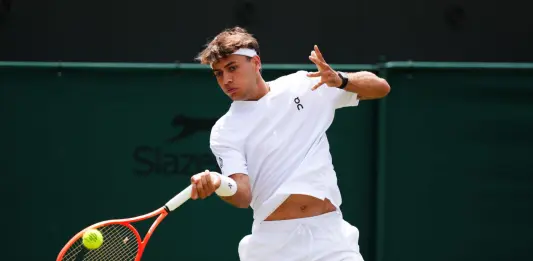 Wimbledon, esordio vincente per Cobolli. In campo Sinner a caccia del terzo turno