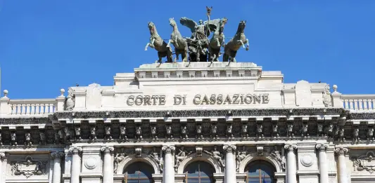 Uccise due rapinatori, condannato in via definitiva a 14 anni e 9 mesi il gioielliere Mario Roggero. Salvini “Appello a Mattarella per la grazia”