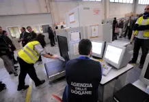 Stop alle maxi-sanzioni in dogana per gli importatori, basta un’autodichiarazione
