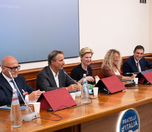 Ricerca Assovetro-Ipsos Doxa, gli italiani vogliono più vetro sugli scaffali