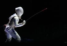 Scherma, Favaretto oro nel fioretto ai Mondiali di Hong Kong: battuta Errigo in finale
