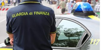 Sequestrati 5,5 kg di hashish tra Roma e Cagliari, arrestato il destinatario della spedizione