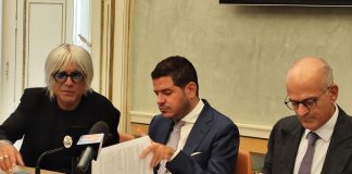 Appello di Galvagno alle opposizioni per l’abolizione del voto segreto all’Ars / Video