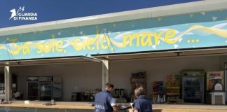 Sette lavoratori irregolari in uno stabilimento balneare di Vibo Valentia, chiusa l’attività