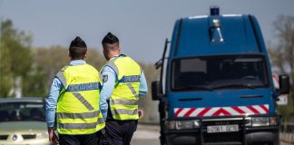 Rinvenute ossa nell’abitazione di una coppia in Provenza, ipotesi appartengano a 5 neonati