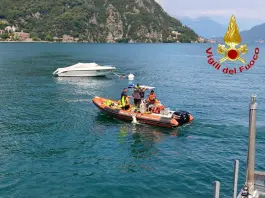 Turista disperso nel lago di Como, si era tuffato per salvare il figlio