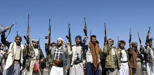 Yemen, milizie Houthi trattengono aereo del Comitato Internazionale della Croce Rossa all’aeroporto di Sana’a