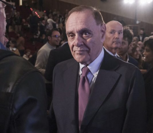 L’annuncio di Clemente Mastella: “Sono malato, pregate per me”
