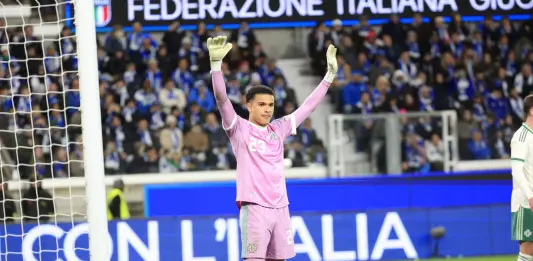 Manchester City sign goalkeeper Pierce Charles