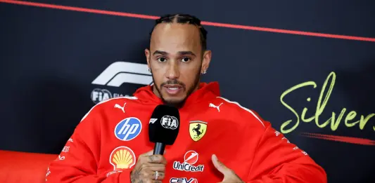 La F1 fa tappa a Silverstone, Hamilton: “Titolo Mondiale? Mercedes difficile da raggiungere”