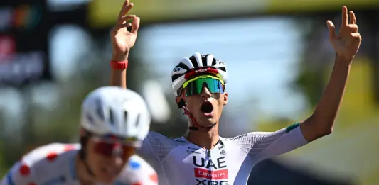 Del Toro vince la seconda tappa del Tour de France, Vingegaard resta in maglia gialla