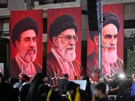 Iran, è stato sepolto a Mashhad il corpo dell’ex guida suprema Ali Khamenei