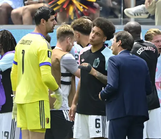Courtois: “I told Garcia I wanted to keep playing, but he’s the one who decides”