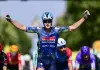 Merlier cala il tris, sua la dodicesima tappa del Tour de France. Pogacar sempre in giallo