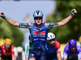 Merlier cala il tris, sua la dodicesima tappa del Tour de France. Pogacar sempre in giallo