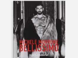 A Taormina il firmacopie di Michele Morrone per “Bellissimo” by Dolce&Gabbana