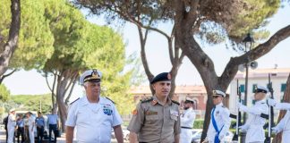 رئيس أركان الجيش الليبي يزور الأكاديمية البحرية الإيطالية في ليفورنو