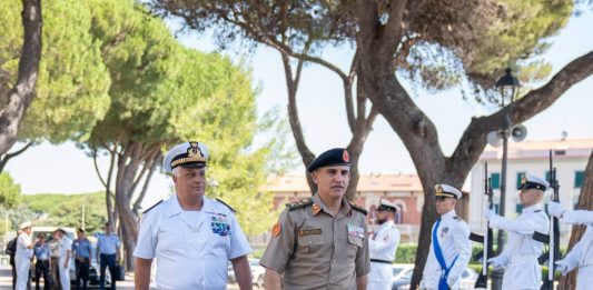 Il capo di stato maggiore dell’Esercito libico visita l’Accademia Navale Italiana di Livorno