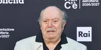 Lino Banfi compie 90 anni, una vita tra cinema, tv e ironia