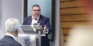 Malta, Home Affairs Minister open to tougher gun vetting after police shooting
