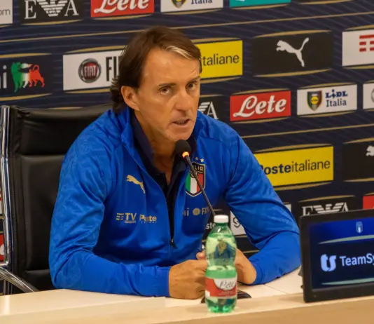 La Nazionale riparte da Mancini: “Dispiaciuto per quanto accaduto tre anni fa”. Malagò: “Sentiamo tutti il peso delle responsabilità”