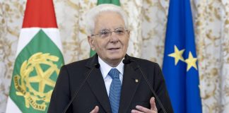 Italia-Usa, Mattarella “Il senatore Fulbright ha posto la pace al centro della sua azione” / Video