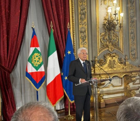 Mattarella “Adattare le leggi ai comportamenti individuali è l’abdicazione dello Stato”