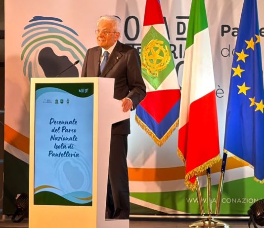 Mattarella a Pantelleria per le celebrazioni del decennale del Parco Nazionale: “Le isole minori richiedono attenzione e cura costante” / Foto e Video