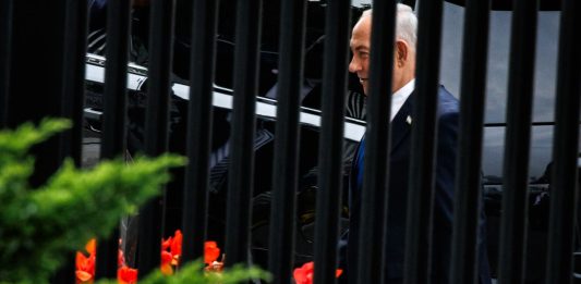 Trump riceve a porte chiuse prima Zelensky e poi Netanyahu. Casa Bianca “Incontri positivi e produttivi”