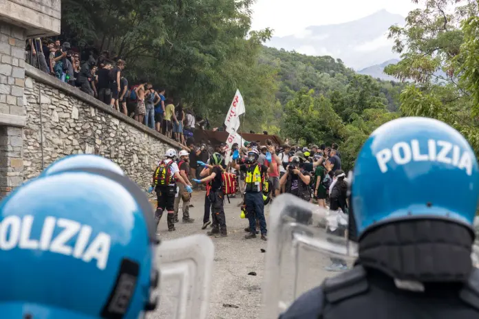 Chiomonte, No Tav manifestazione e scontri
