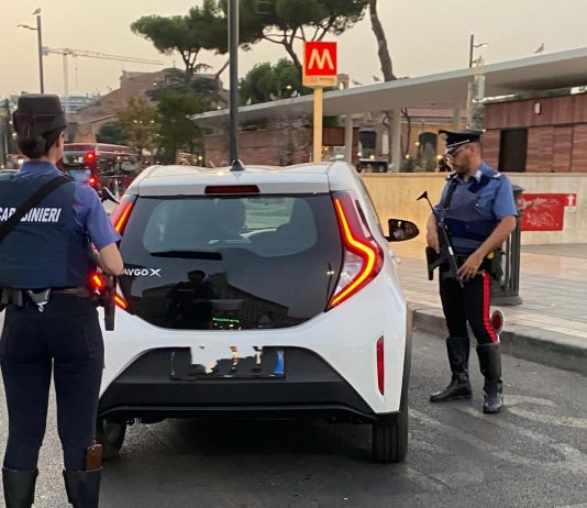 Roma, maxi controlli in area stazione Termini: 21 arresti e 14 denunce
