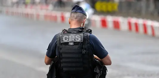 Parigi, tre feriti in un accoltellamento nei pressi di Place de Clichy: fermato un uomo