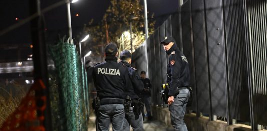Controlli alla stazione di Bologna, 3 arresti e 300 persone identificate