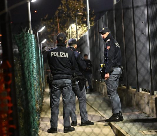 Controlli alla stazione di Bologna, 3 arresti e 300 persone identificate