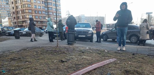 Droni ucraini nella regione di Mosca, 3 morti e 5 feriti