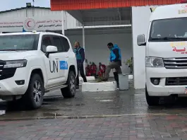 Rafah accoglie un nuovo gruppo di feriti a malati palestinesi evacuati da Gaza