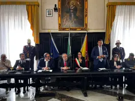 Racket ed estorsioni, istituzioni unite a Carini. Tamajo “Nessuno deve sentirsi solo” / Video