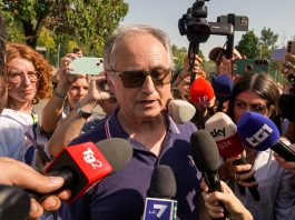 Mario Roggero in carcere a Bollate: “Mattarella ha graziato Minetti e uno scafista, dovrebbe mettersi una mano sulla coscienza. Ho subìto un’ingiustizia” / Video