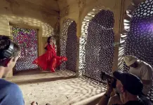 Pirelli, The Cal 2027 dedicato all’India: svelate le immagini del backstage / Fotogallery