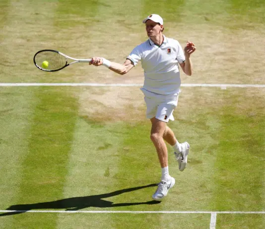 Wimbledon, Sinner batte Struff in tre set e vola in semifinale