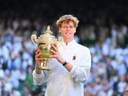 Sinner resta il re di Wimbledon, battuto Zverev in 4 set