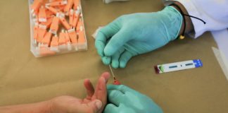 110mila persone con Hiv seguite dai centri pubblici in Italia, 73% uomini