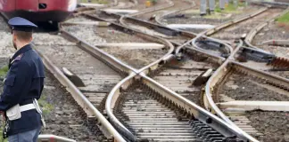 Tragedia in provincia di Udine, operaio muore travolto da un treno