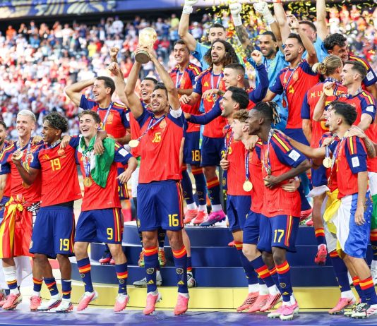 L’Argentina cade nei supplementari, Spagna campione del mondo