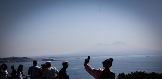 Dalla Regione Campania oltre 2 milioni per l’intervento di incentivazione della sostenibilità delle destinazioni turistiche